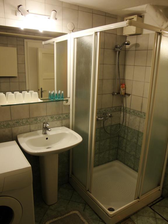 Blumauer Apartments 류블랴나 객실 사진